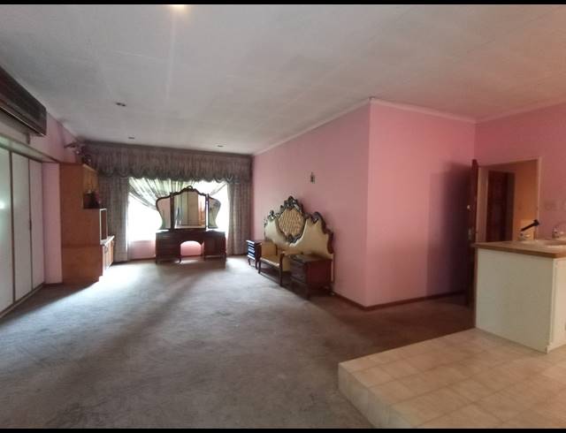 3 BEDROOM HOUSE FOR SALE IN THREE RIVERS PROPER